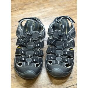 KEEN Mens Newport How Hiking 2 Black Sandals Size 9 Water Hiking Fisherman Trail